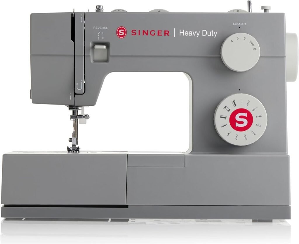 Máquina Singer heavy duty 4411